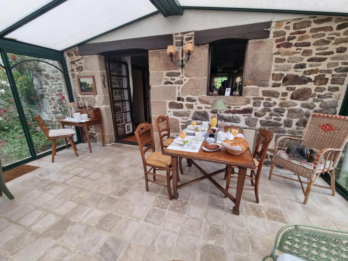 Les Berges De La Planchette Bed and Breakfast Yvignac-la-Tour Εξωτερικό φωτογραφία